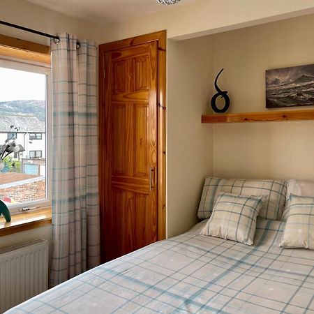 Feel At Home While You Roam Caol Екстер'єр фото
